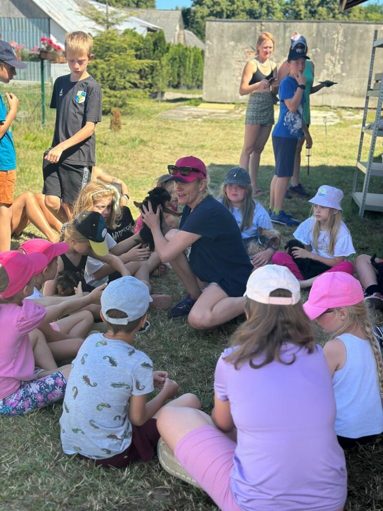 Modlimowo Wakacje w Gnoju 2025 opiekazwierzetaogrodwarzywa 2